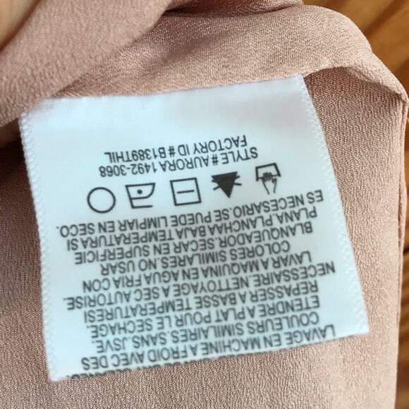 Dress the Population Aurora Lace Midi Dress - Picture 9 of 9